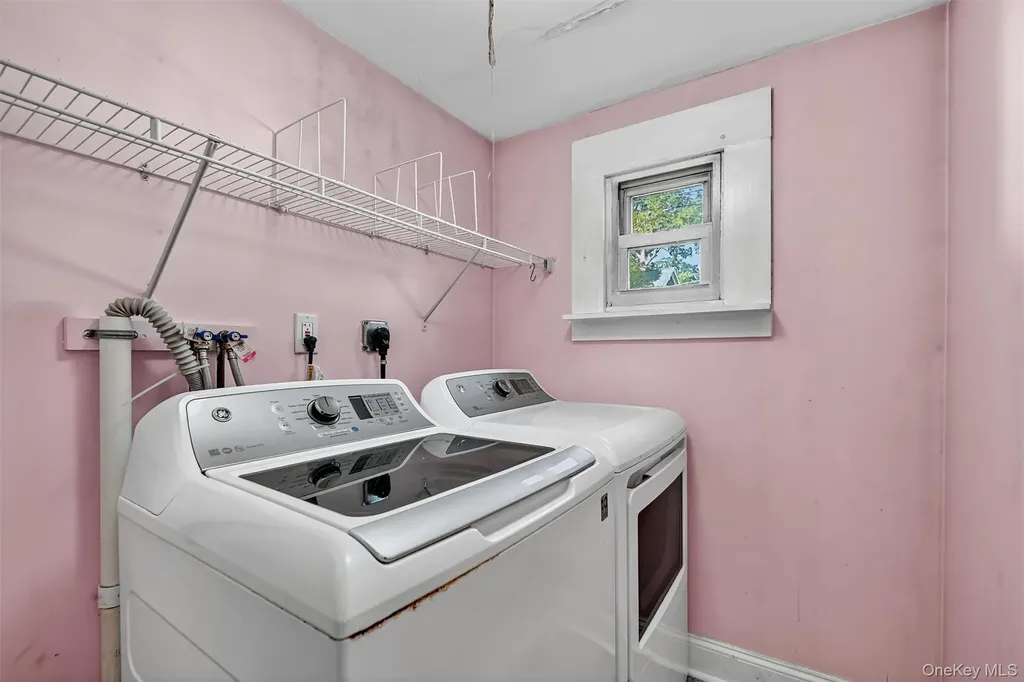 17 Nott Place Newburgh NY 12550