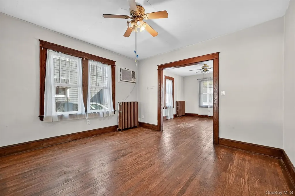 17 Nott Place Newburgh NY 12550