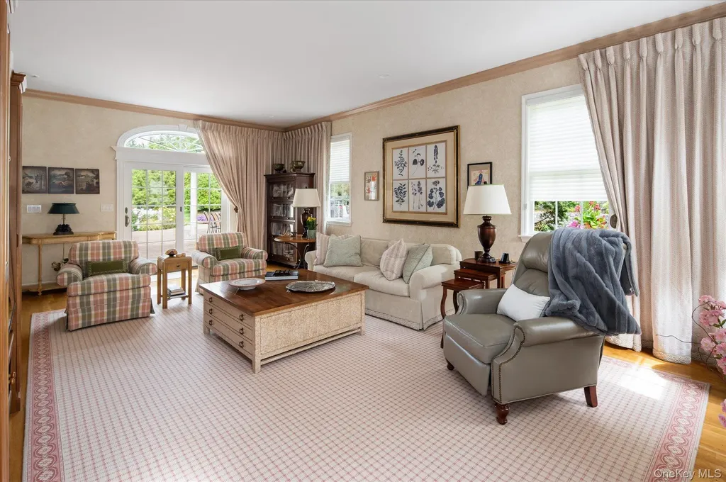 25 Equestrian Park Drive Katonah NY 10536