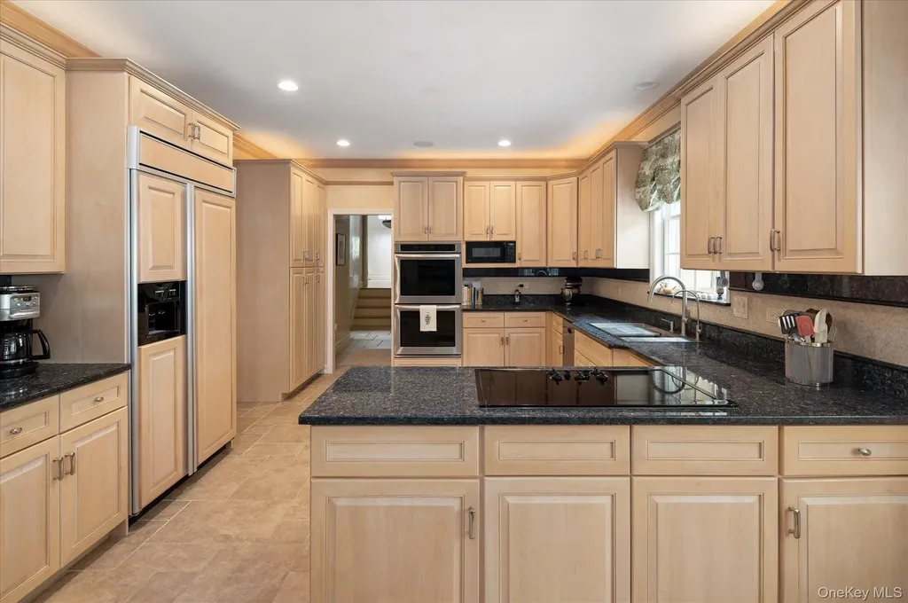 25 Equestrian Park Drive Katonah NY 10536