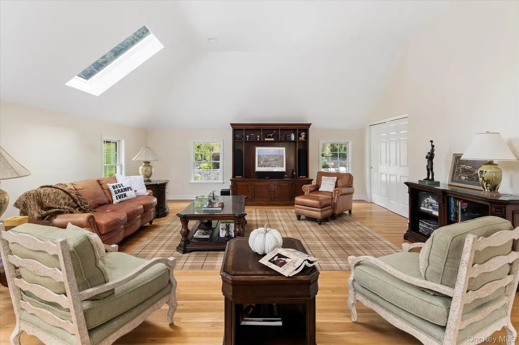 25 Equestrian Park Drive Katonah NY 10536