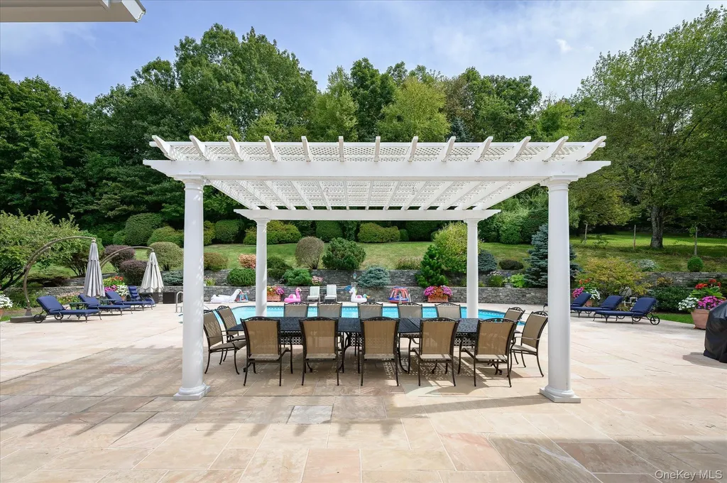 25 Equestrian Park Drive Katonah NY 10536