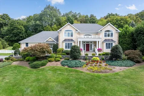 25 Equestrian Park Drive Katonah NY 10536
