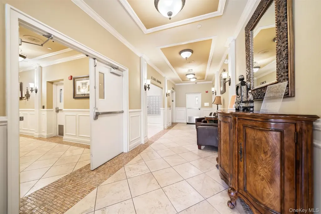 1207 Round Pointe Drive Haverstraw NY 10927