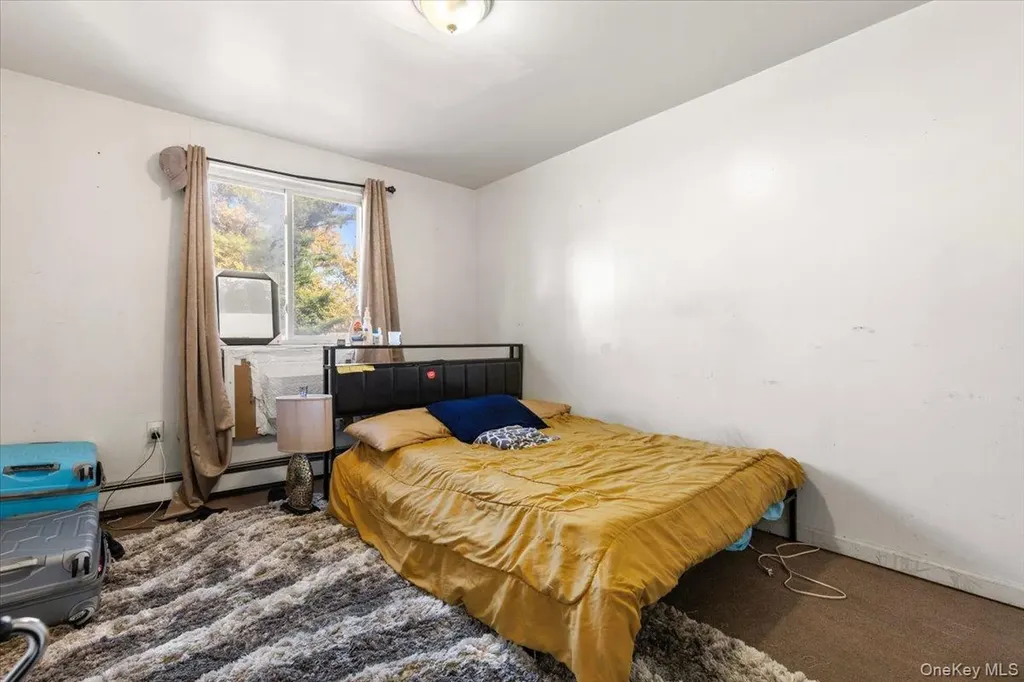 1827 Patterson Avenue Bronx NY 10473