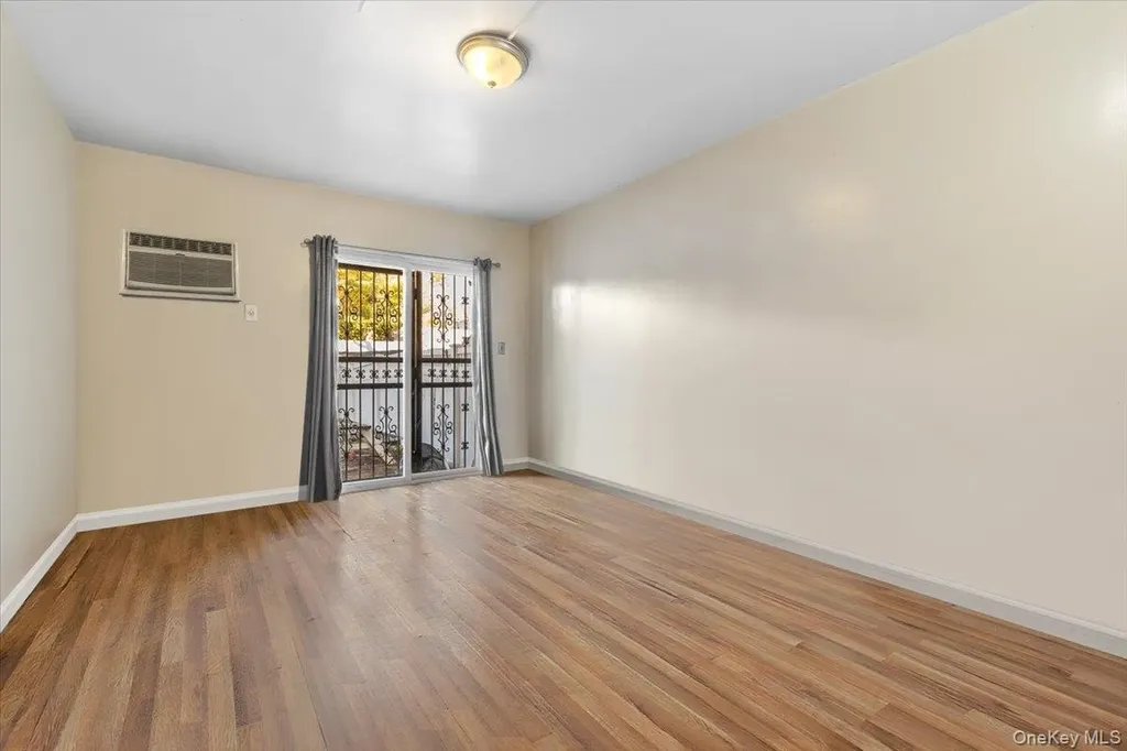 1827 Patterson Avenue Bronx NY 10473