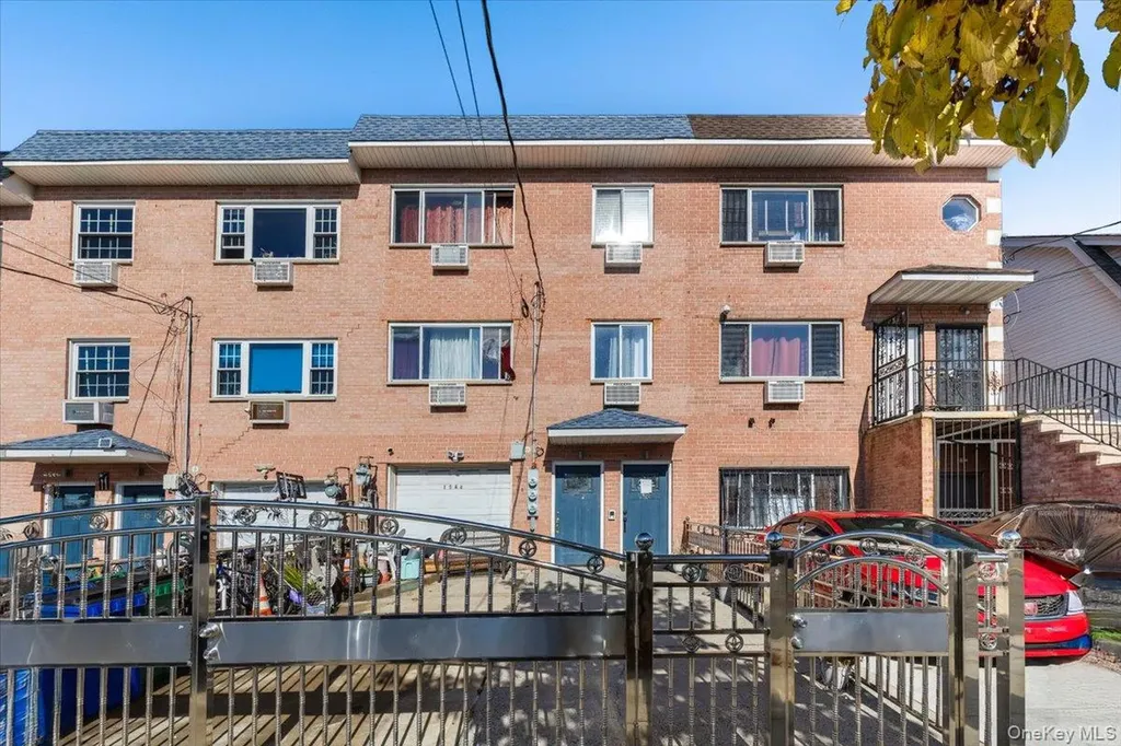 1827 Patterson Avenue Bronx NY 10473