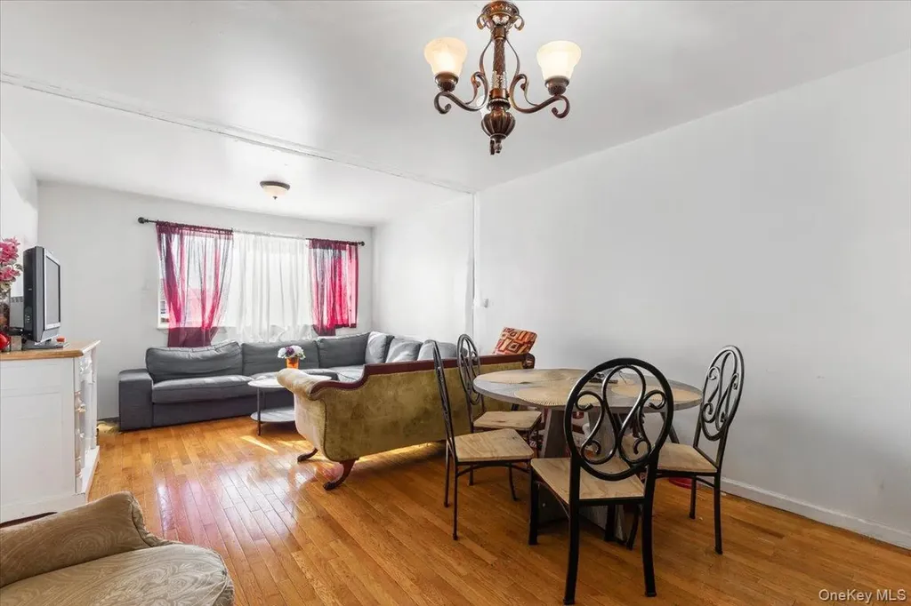 1827 Patterson Avenue Bronx NY 10473