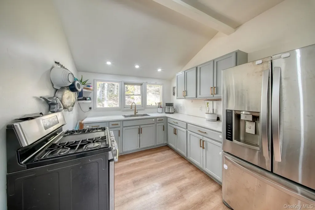 16 Illing Drive Woodbourne NY 12788