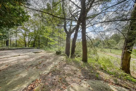 16 Illing Drive Woodbourne NY 12788