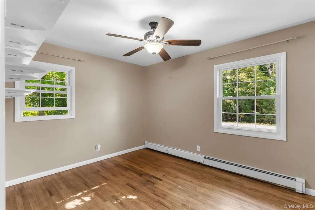 38 Marshall Road Hyde Park NY 12538
