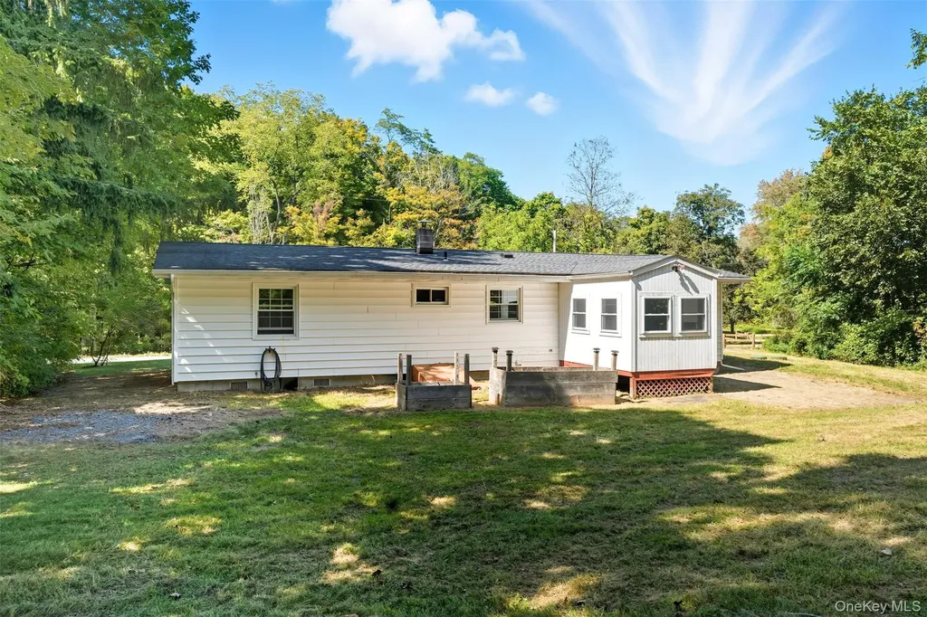 38 Marshall Road Hyde Park NY 12538
