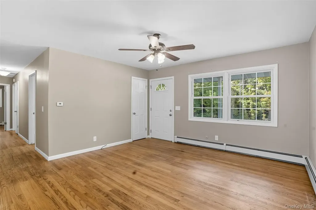 38 Marshall Road Hyde Park NY 12538