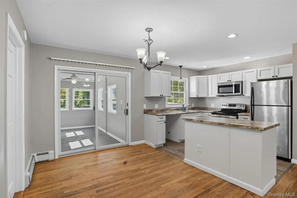 38 Marshall Road Hyde Park NY 12538