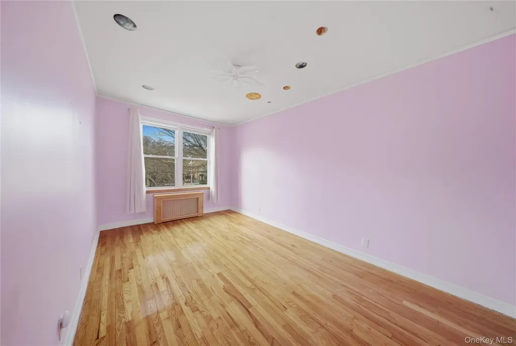 7285 Yellowstone Boulevard Forest Hills NY 11375
