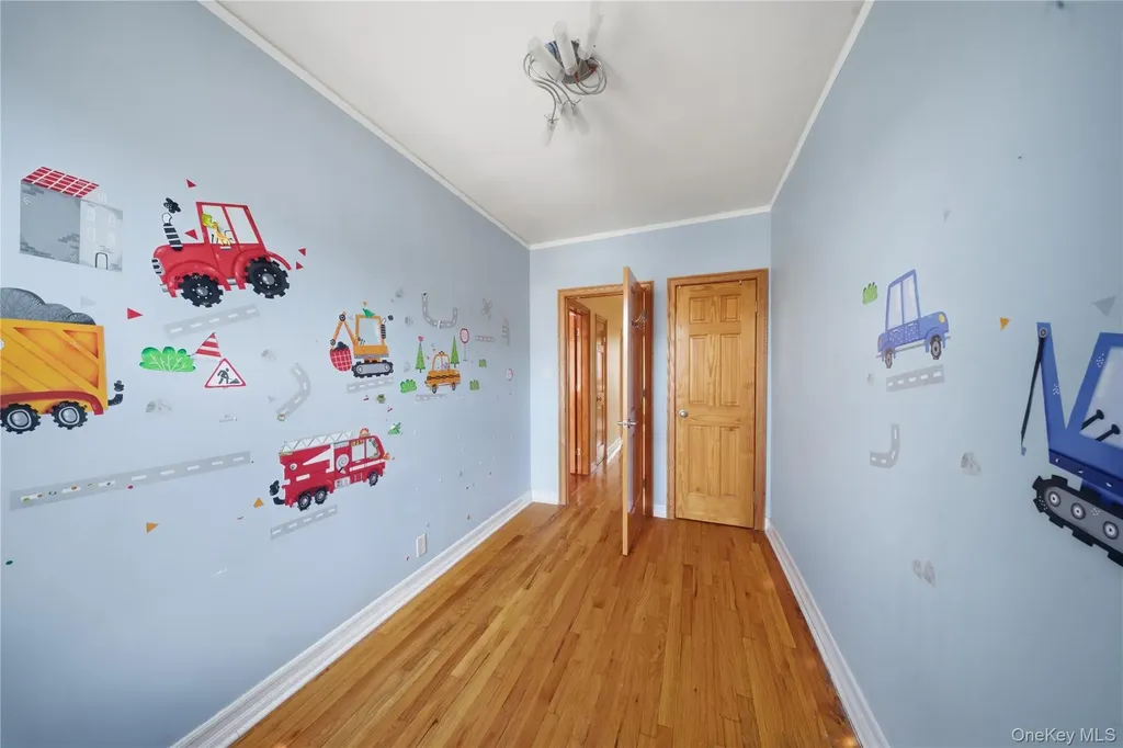 7285 Yellowstone Boulevard Forest Hills NY 11375