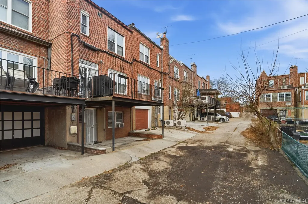 7285 Yellowstone Boulevard Forest Hills NY 11375