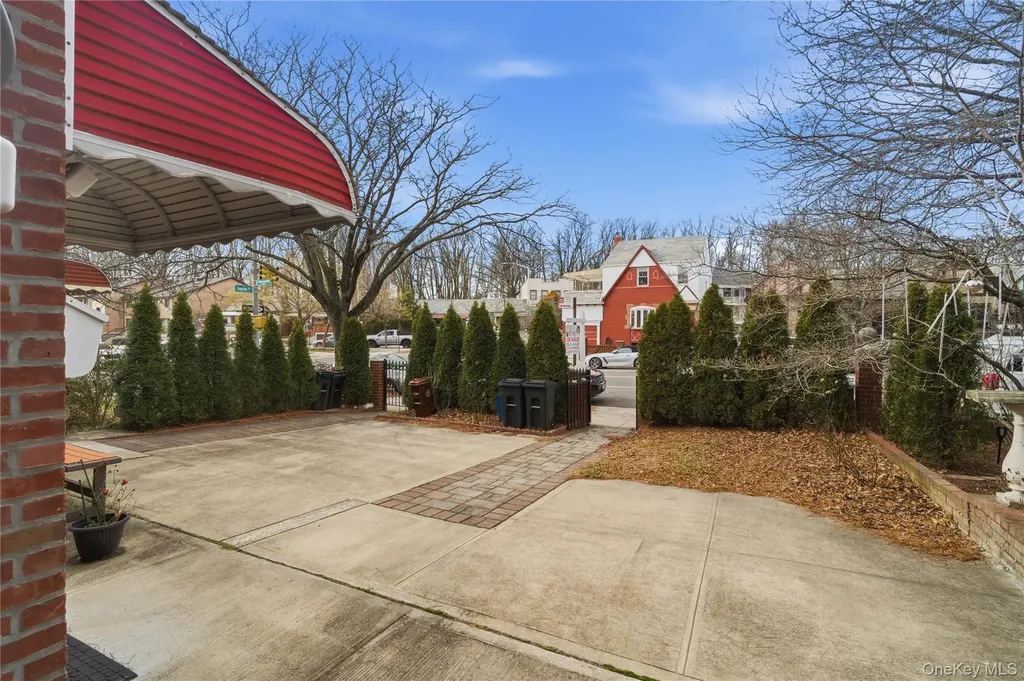 7285 Yellowstone Boulevard Forest Hills NY 11375