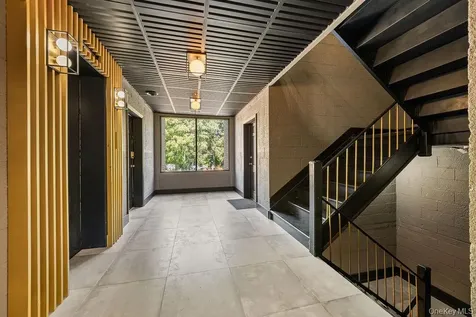 7 Elmwood Drive New City NY 10956