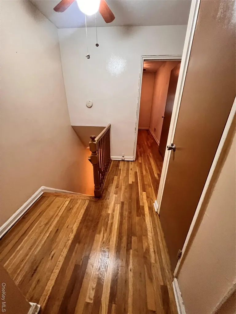 1047 E 217th Street Bronx NY 10469