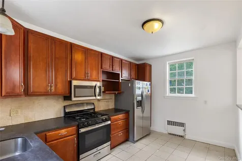 15 Desmond Avenue Bronxville NY 10708