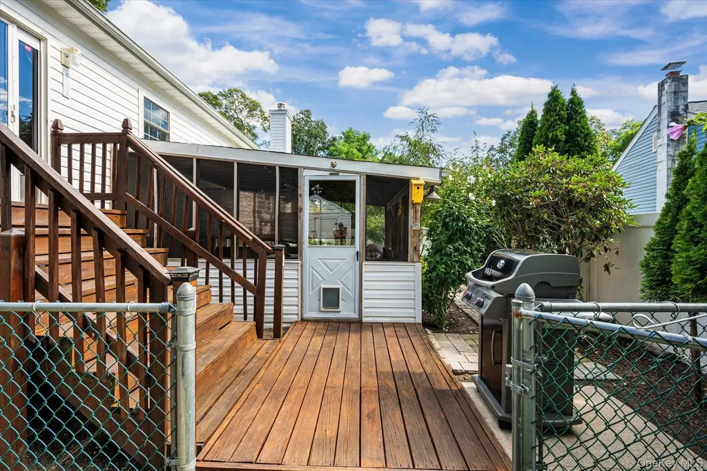 7 Bird Court Mastic Beach NY 11951