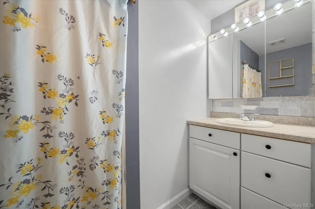 7 Bird Court Mastic Beach NY 11951