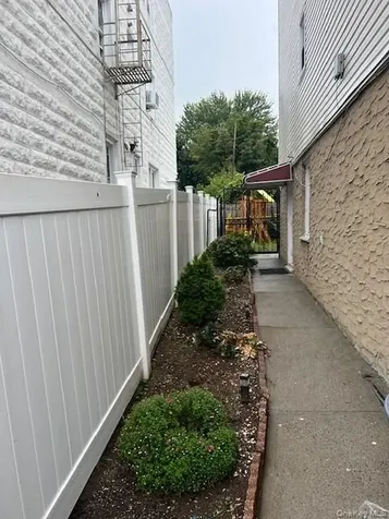 41 Spruce Street Yonkers NY 10701