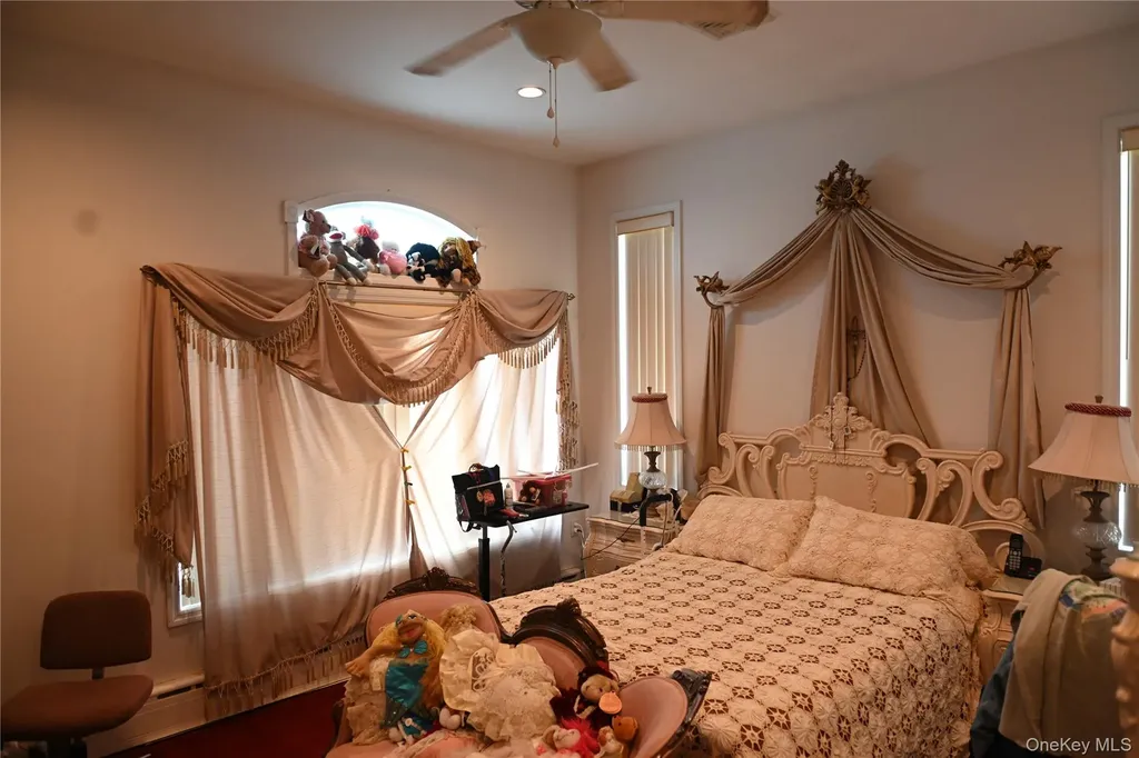 115 Riviera Drive Mastic Beach NY 11951