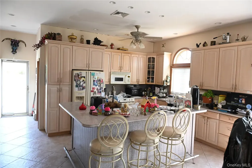 115 Riviera Drive Mastic Beach NY 11951
