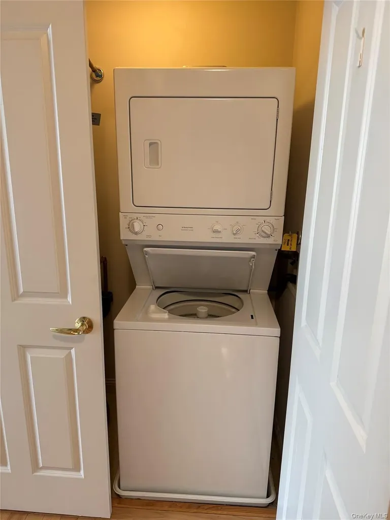 3203 Leeward Drive Haverstraw NY 10927