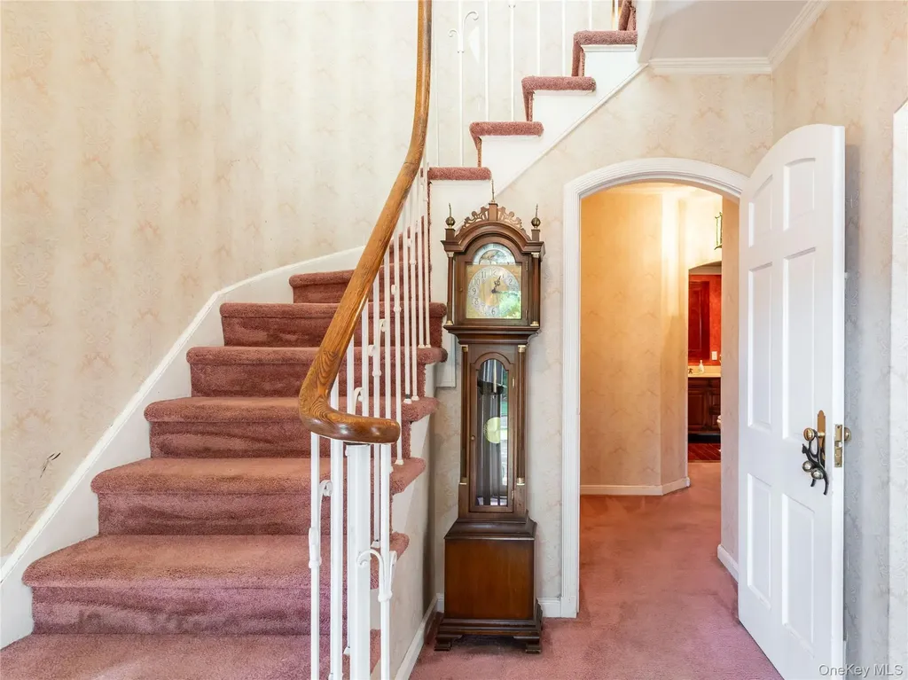 189 Trumbull Road Manhasset NY 11030