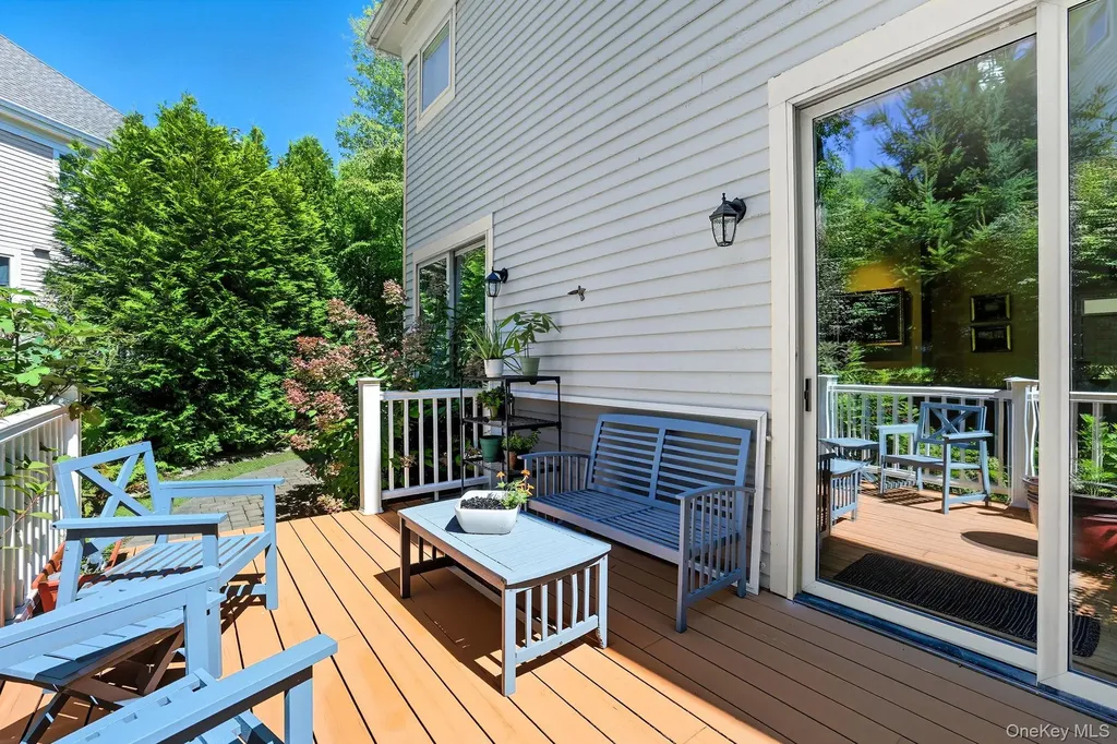 43 Westfield Road White Plains NY 10605