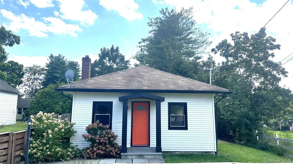 169 Main Street Gardiner NY 12525