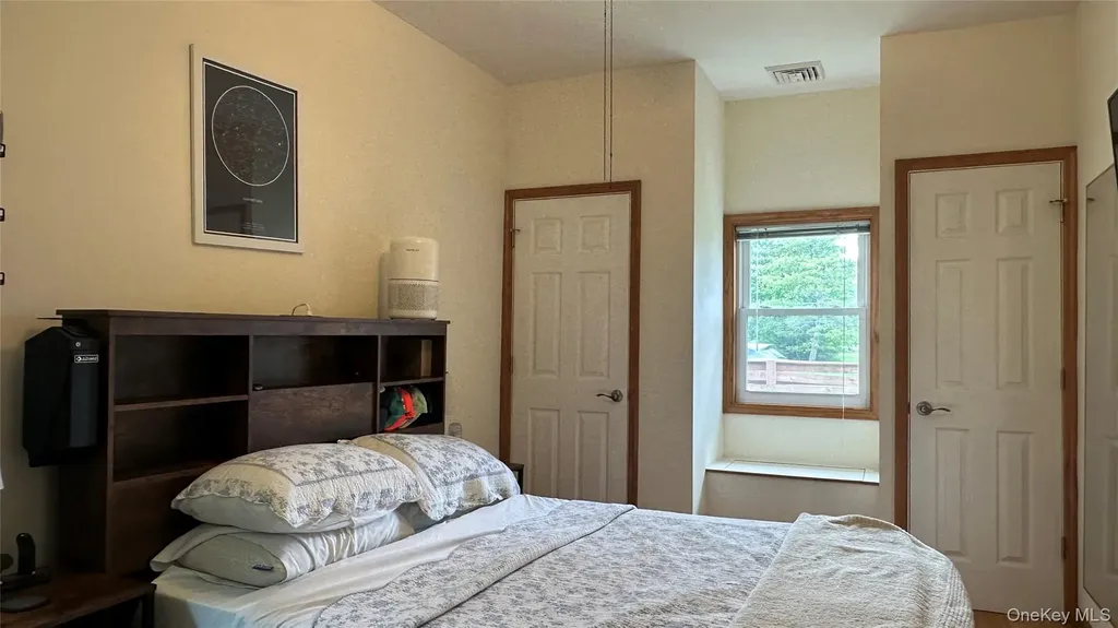 169 Main Street Gardiner NY 12525