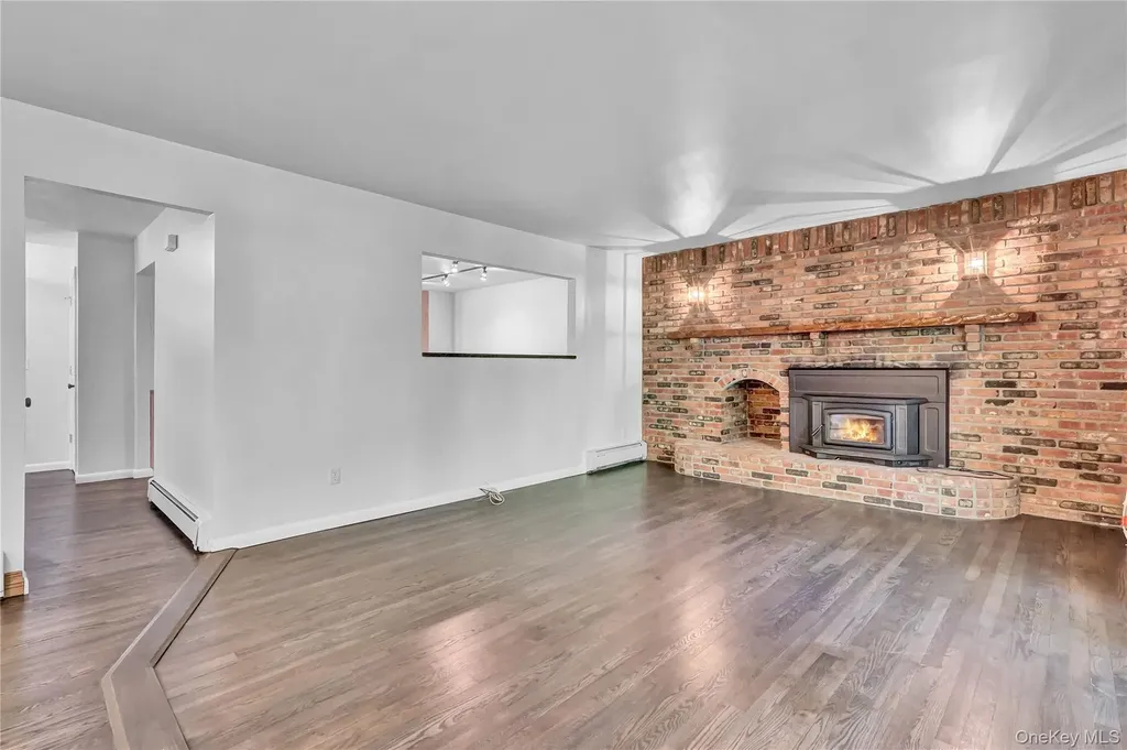 29 Cedar Street Centereach NY 11720