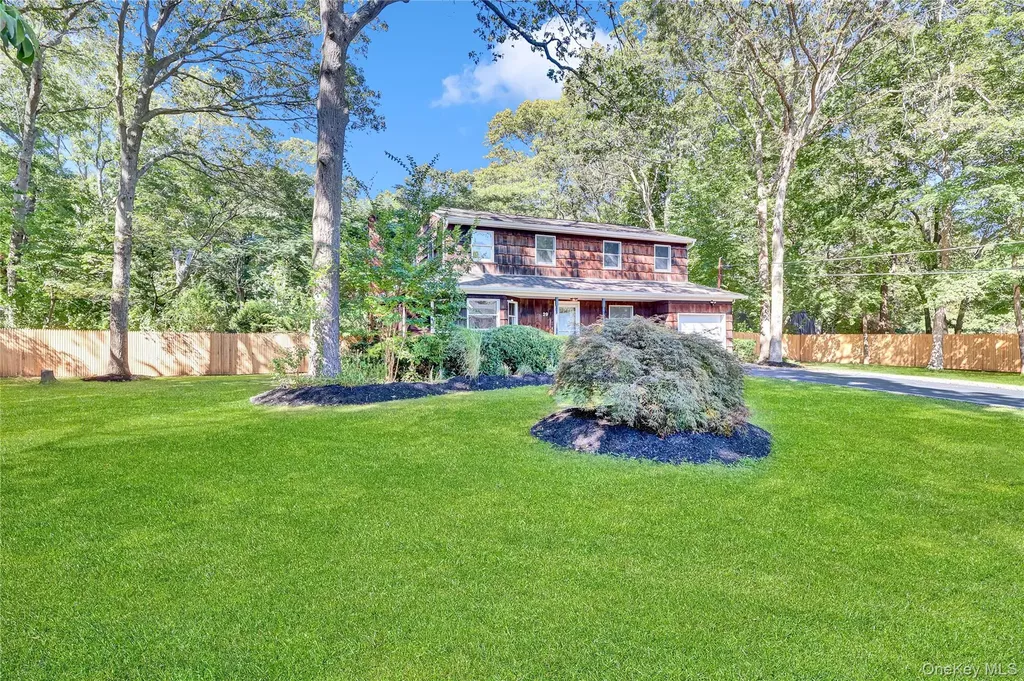 29 Cedar Street Centereach NY 11720