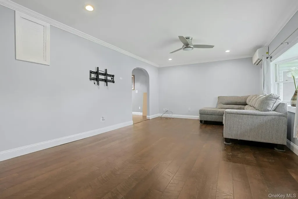 9 Teramar Way White Plains NY 10607