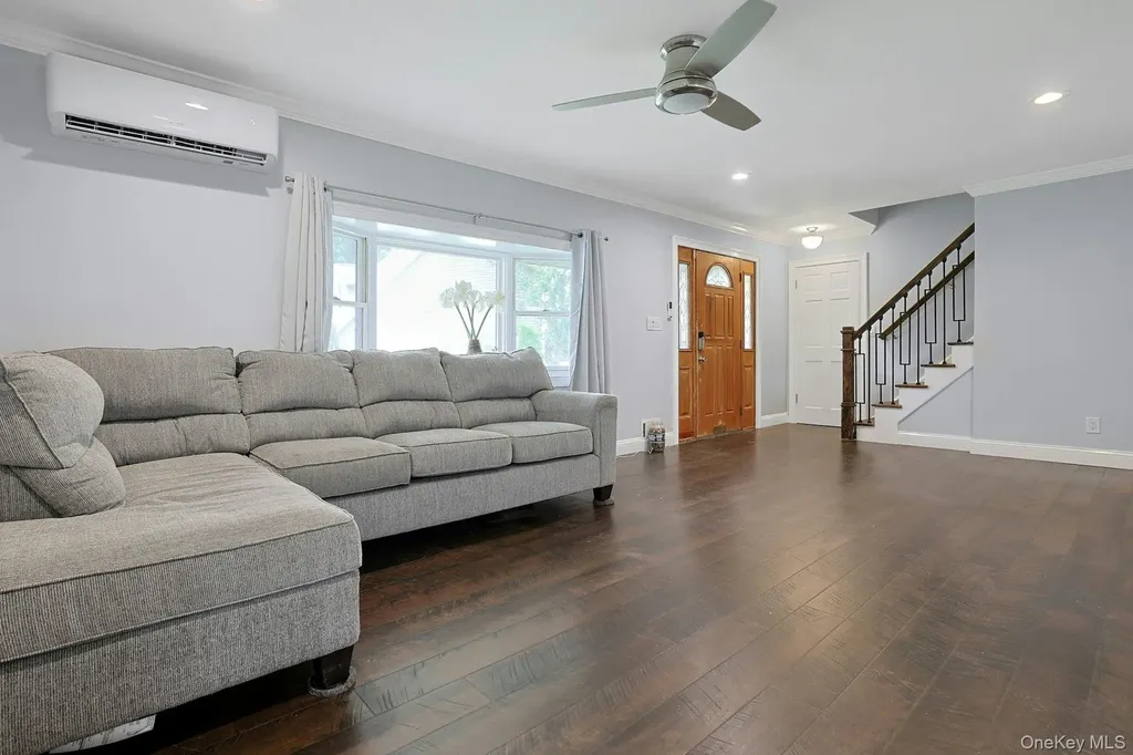 9 Teramar Way White Plains NY 10607