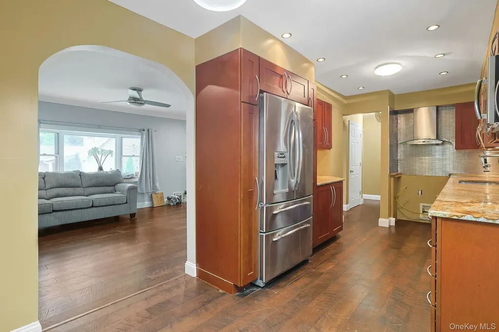 9 Teramar Way White Plains NY 10607
