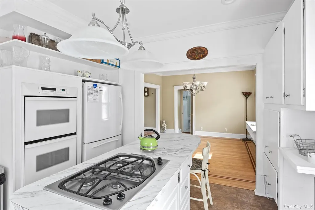 32 Whittier Drive Mastic Beach NY 11951