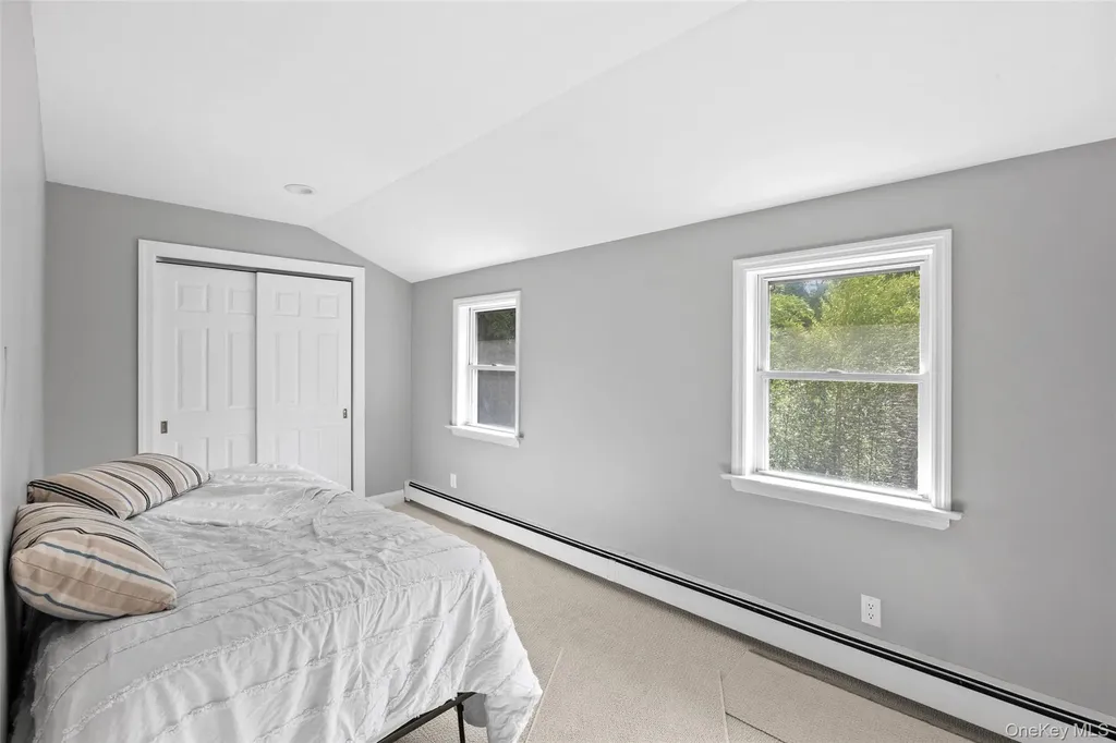 32 Whittier Drive Mastic Beach NY 11951