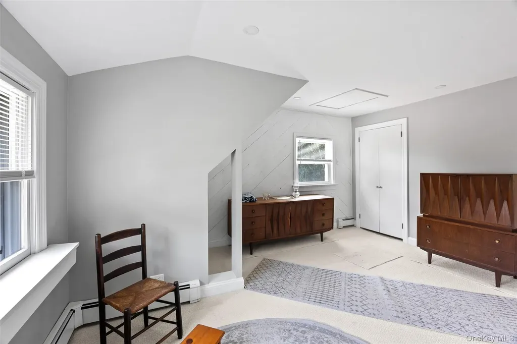 32 Whittier Drive Mastic Beach NY 11951