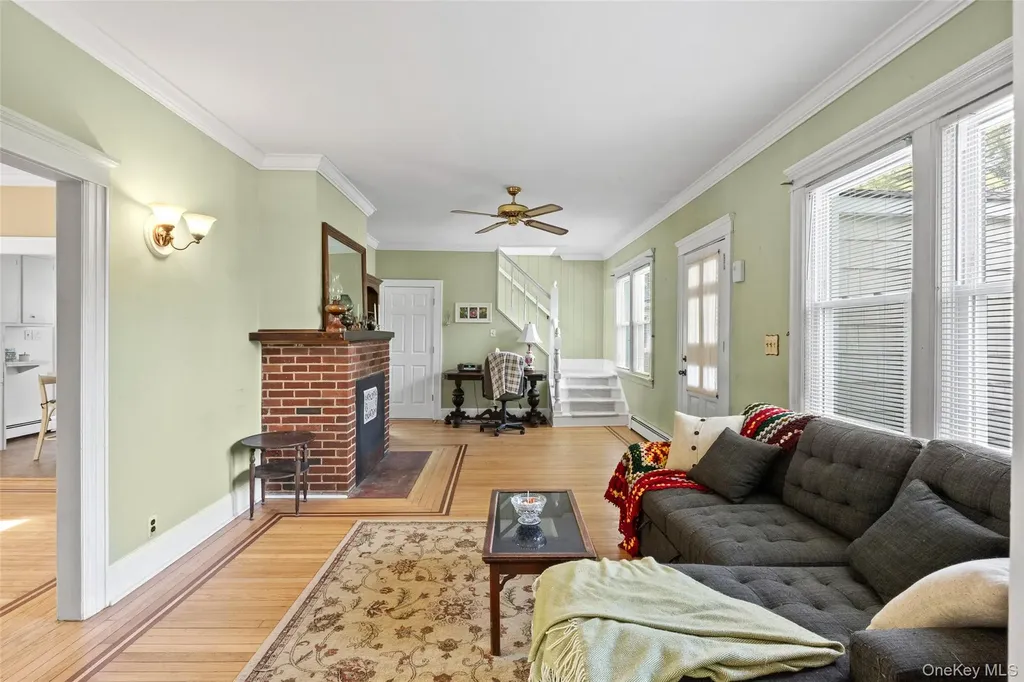 32 Whittier Drive Mastic Beach NY 11951