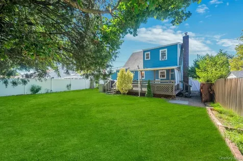 831 N William Street Baldwin NY 11510