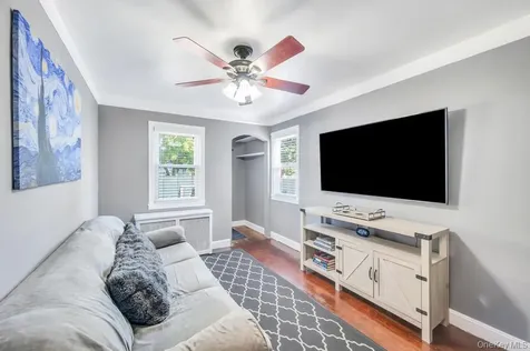 831 N William Street Baldwin NY 11510