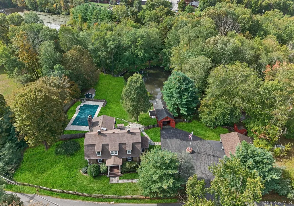 91 Eagle Valley Road Sloatsburg NY 10974