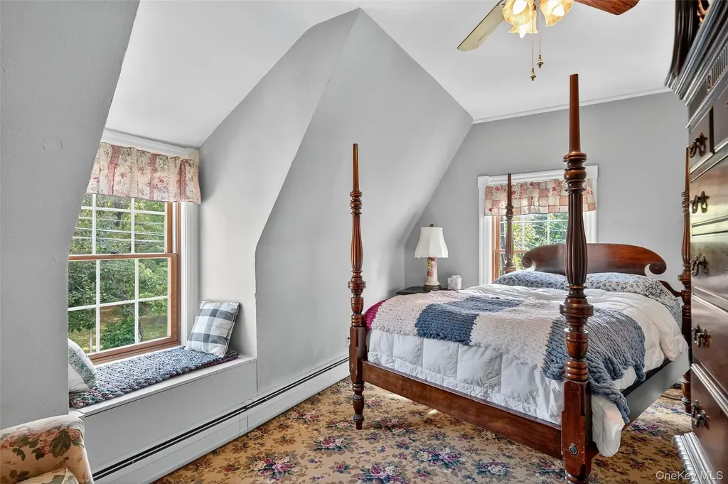 91 Eagle Valley Road Sloatsburg NY 10974