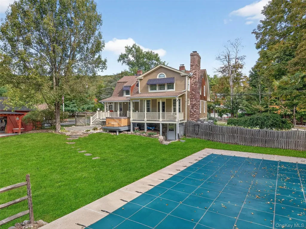 91 Eagle Valley Road Sloatsburg NY 10974
