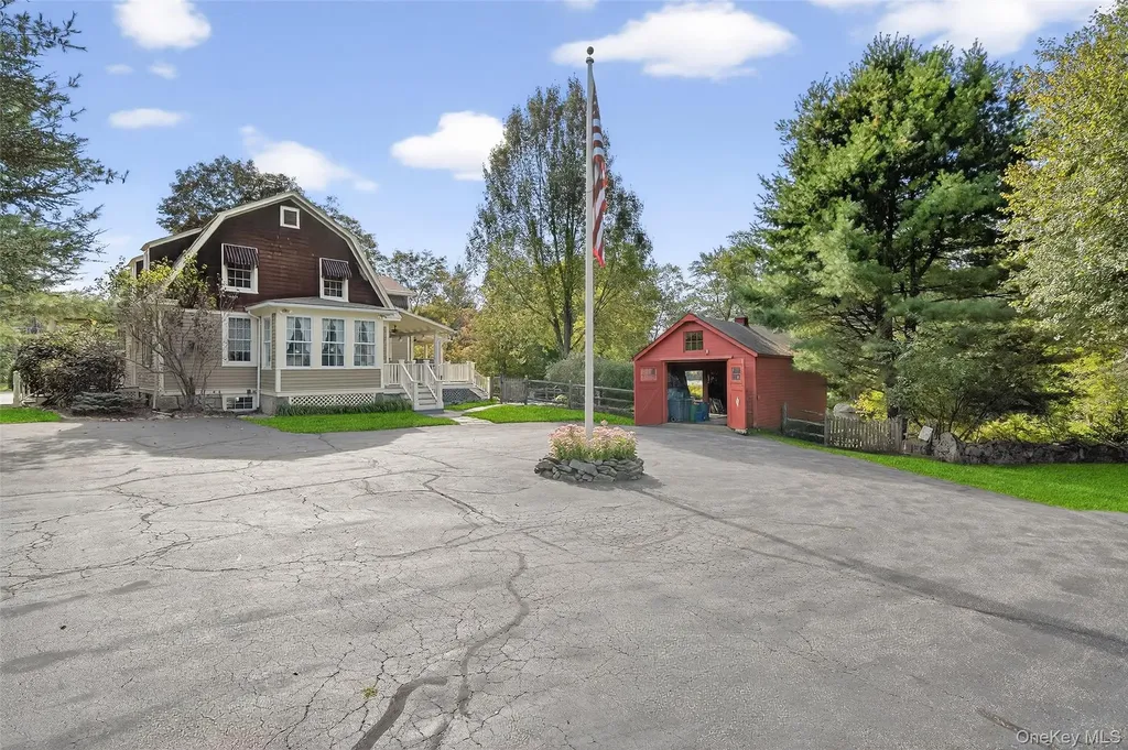 91 Eagle Valley Road Sloatsburg NY 10974